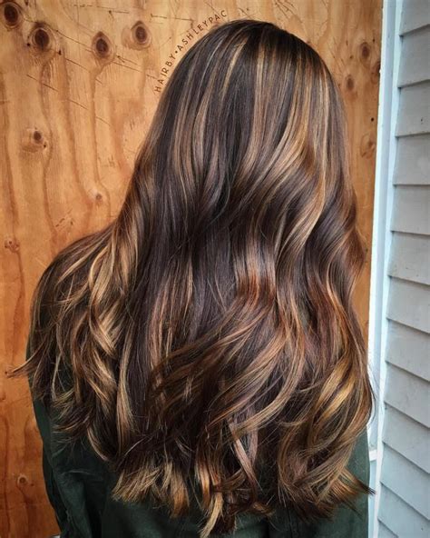 Spring And Fall Hair Brunette Hair With Highlights Long Brunette Hair Brunette Hair Color