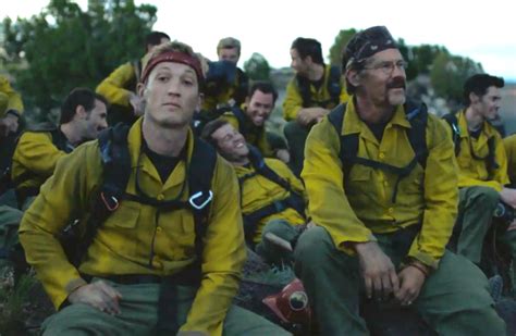 Only the brave members of the granite mountain hotshots battle wildfires that are deadly to save an arizona town. « Only the brave » de Joseph Kosinski « A brave action ...