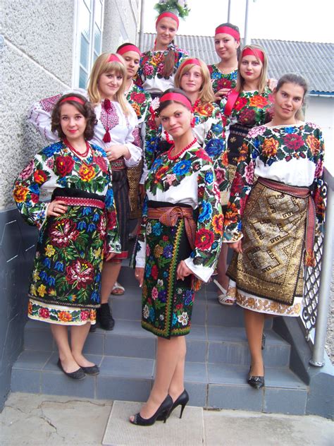 Buy Traditional Ukrainian Womens Clothing In Stock
