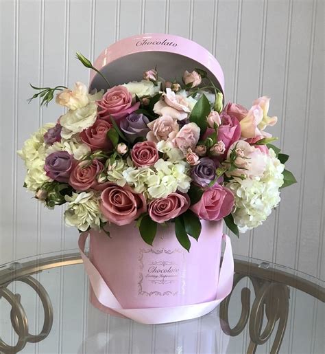 Layla Roses Spray Rose Licentious And Lush White Hydrangeas In