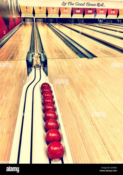 Candlepin Bowling Alley Stock Photo Alamy