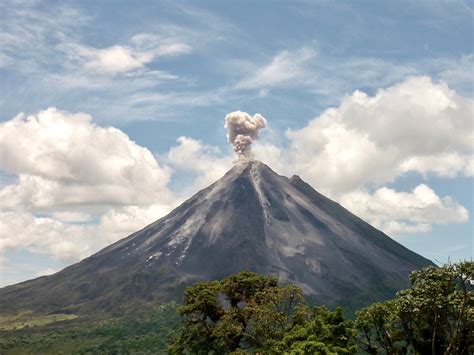 Scientists Aim To Broaden Knowledge Of Volcanoes Cornell Chronicle