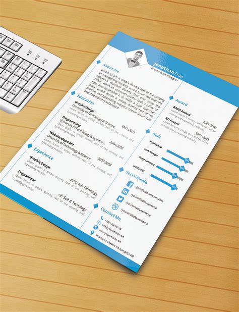 Choose a modern resume template if you're applying for jobs in app development, social media, data science, or any other field that requires. 25 Beautiful Free Resume Templates 2019 - DoveThemes
