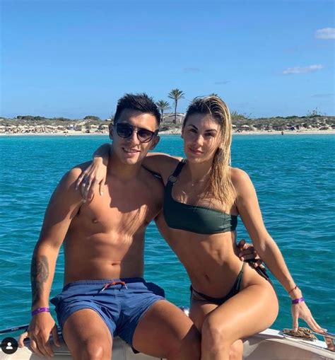 Lisandro Martinez Enjoys Holiday With Stunning Wag As Man Utd Steal March On Arsenal Daily Star