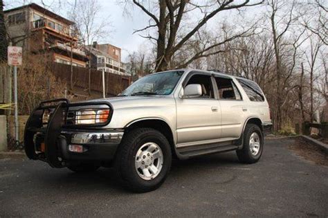 Purchase Used 2000 Toyota 4runner Sr5 Suv 34l 4x4 One Owner 61k Miles