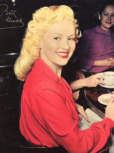 Betty Grable Photoplay October 1945 Classic Movie Stars Betty
