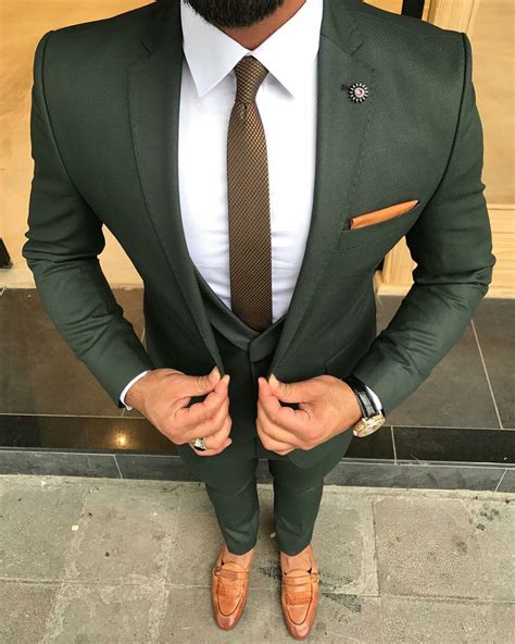 Pin By Salohiddin Saidumarhojaev On Aa Fashion Suits For Men Mens Fashion Classy Classy Men
