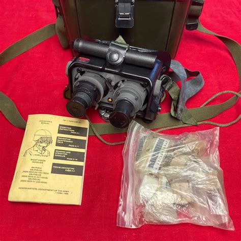 U S Military Vietnam Era An Pvs 5a Night Vision Goggles The War Store And More Military