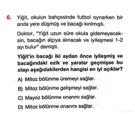 6 Yiğit okulun bahçesinde futbol oynarken bir anda yere düşmüş ve