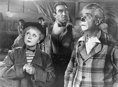Federico fellini's la strada, the way i look at it, is not about the character and protagonista gelsomina, beautifully played by giulietta massina, as much as it is about zampanó (anthony quinn). Federico Fellini | Biography, Movies, Assessment, & Facts ...