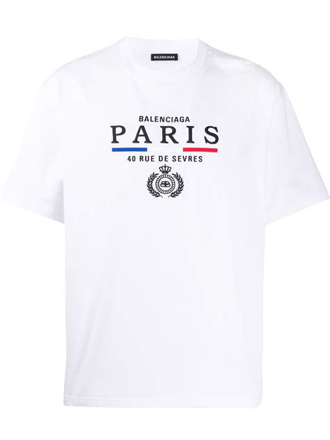 Balenciaga men logo printed black tee. balenciaga PARIS LOGO T-SHIRT available on montiboutique ...