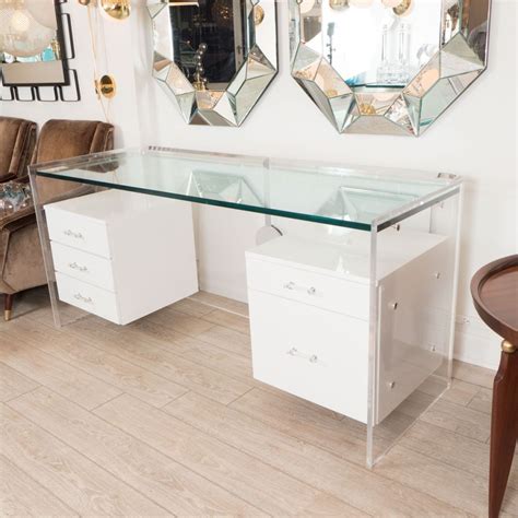 Aktuell über 135.000 angebote für gebrauchte möbel. Glas Schreibtisch mit Schubladen echt Holz home office ...