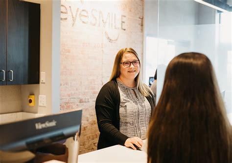 Optometric New Patient Eyesmile