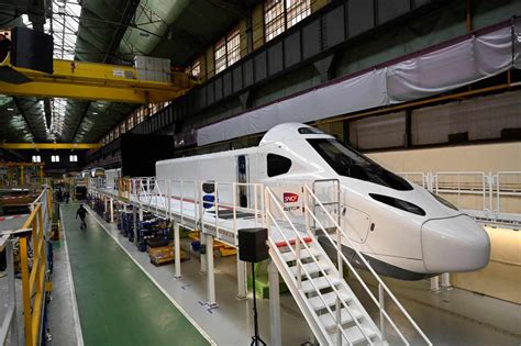 La Sncf Et Alstom Dévoilent Le Futur Train à Grande Vitesse