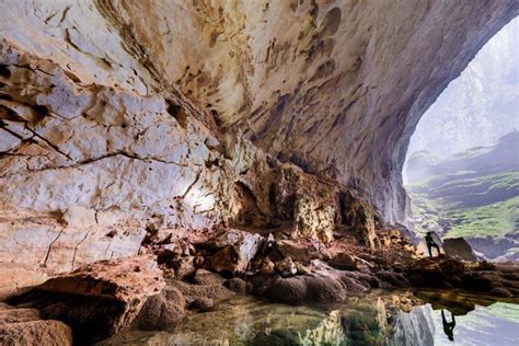 Son Doong Cave 20 Awe Inspiring Photos Of Earths Largest Cave