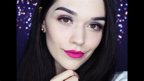 Simple Eyes And Bold Bright Lips Youtube