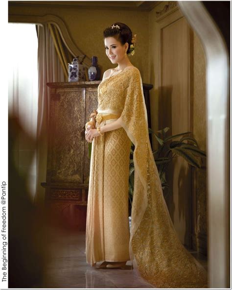 pin-by-chong-xiong-on-traditional-dress-thai-traditional-dress,-thai