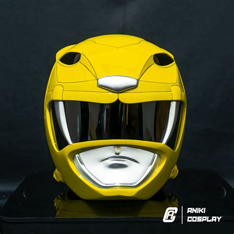 Power Rangers Yellow Ranger Helmet Cast Lk