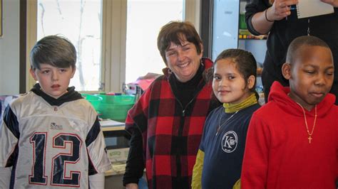 Mrs Kelly Brings The Fun To Fourth Grade New England