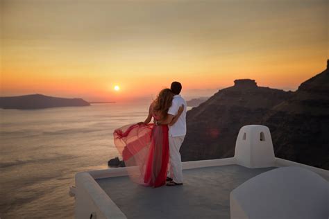 Planning the Perfect Honeymoon in Greece: Our Top Tips - Travel to Greece