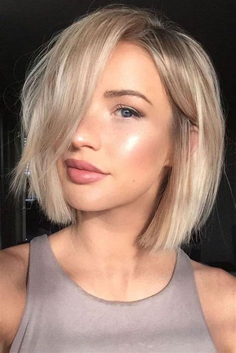 30 Ideas Of Wearing Medium Length Haircuts For Women Over 50 Reverasite