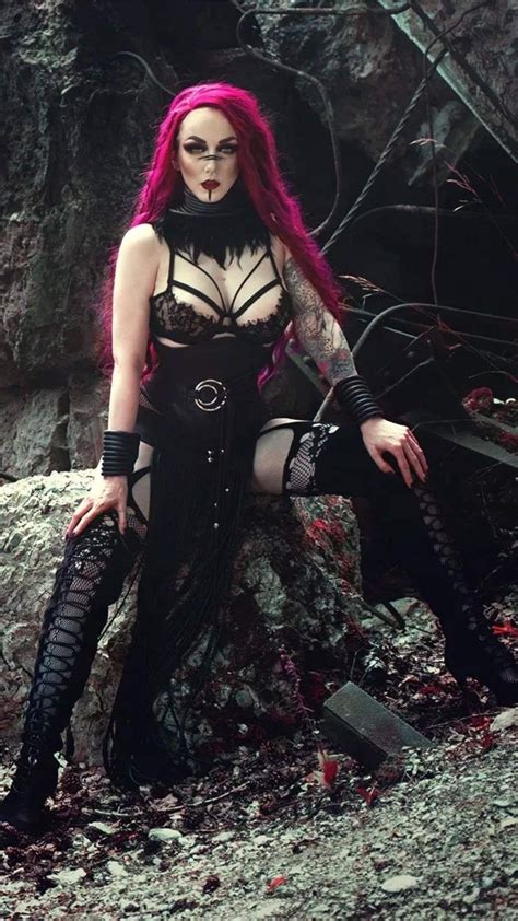 Pinterest Femme Gothique Gothic Femme Beaut Gothique