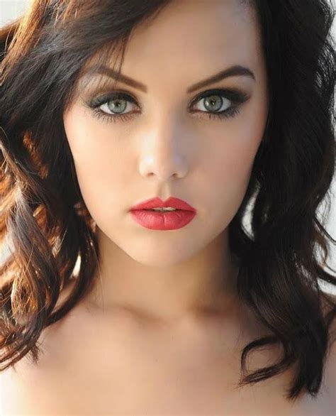 Girl With Green Eyes Beauty Face Brunette Hair