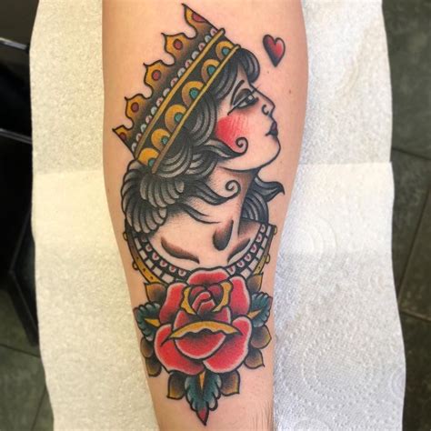 Queen Of Hearts Queen Of Hearts Tattoo Traditional Queen Tattoo