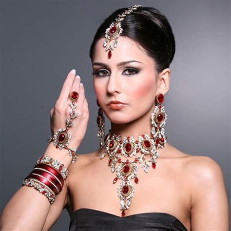 Ovalescent Couture Set Indian Wedding Jewelry Bridal Jewelry Indian Jewelry