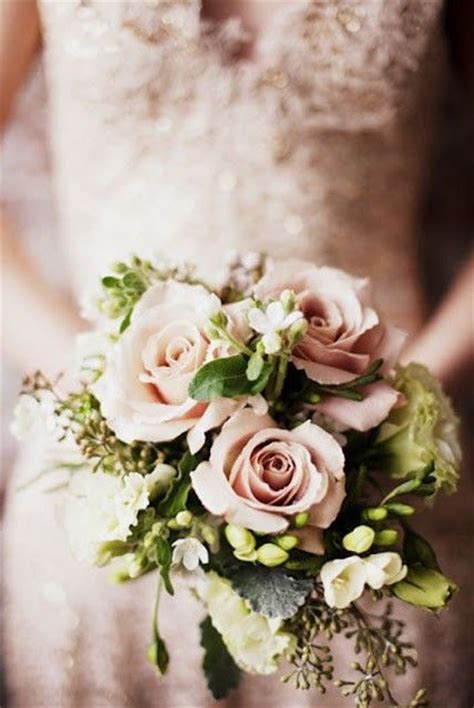 Soft Romantic Bridal Bouquet Pictures Photos And Images