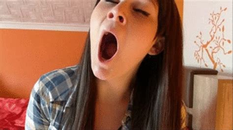 Sexy Yawning Wmv Justme Clips4sale
