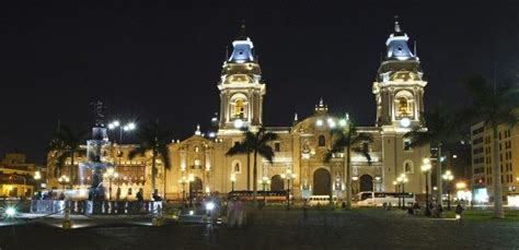 Tour Lima De Noche Turismoipe