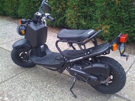 4.2 out of 5 stars 32. 2009 Honda Ruckus Scooter black matt 50cc for sale w/ 1100 ...