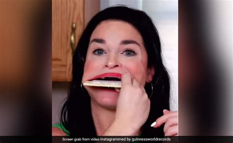 this woman holds the world doc for largest mouth cleft matches all the burger news eyeo