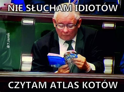 No ale może gdzieś jest. Śpiący Janusz Korwin-Mikke? Pierwsze posiedzenie Sejmu IX ...