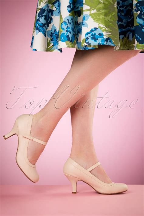 S Bettie Pumps In Nude