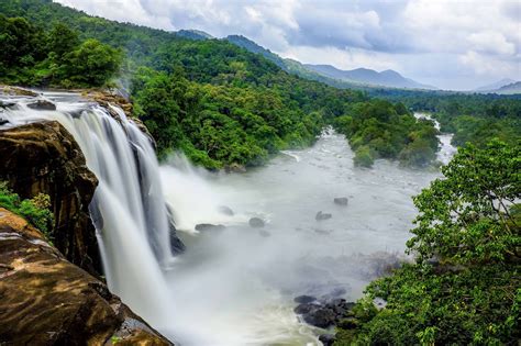 Athirapally Falls Take A Bow To Keralas Pride Harstuff Travel