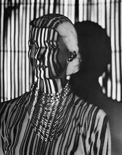 25 Fashion Photographs By Master Of Photography Erwin Blumenfeld