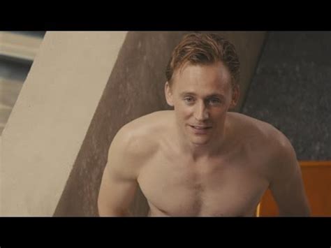 Tom Hiddleston Gets Caught Tanning Naked In High Rise My Xxx Hot Girl