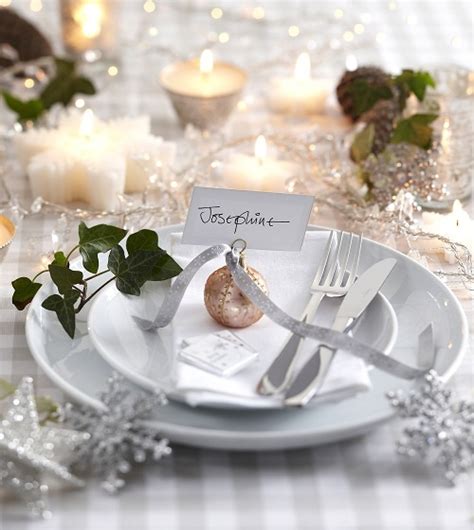 Picture Of Beautiful Christmas Wedding Table Setting Ideas