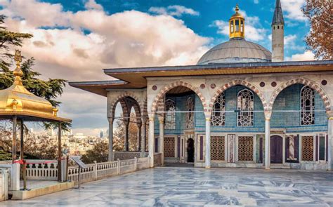 Exploring The Magnificence Of Topkapi Palace A Historic Gem In