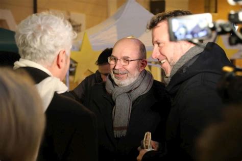 Vito crimi tutti gli articoli pubblicati, le gallerie fotografiche e i video pubblicati sul giornale e su repubblica.it. Crimi: "Lombardia cambi gestione sanità o governo ...