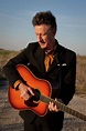 30 years since first album, Lyle Lovett is Americana success story