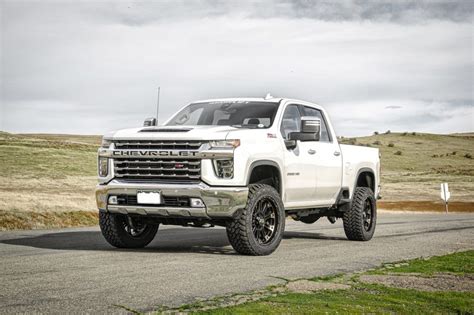 Biggest Tires On 2020 Silverado With Leveling Kit