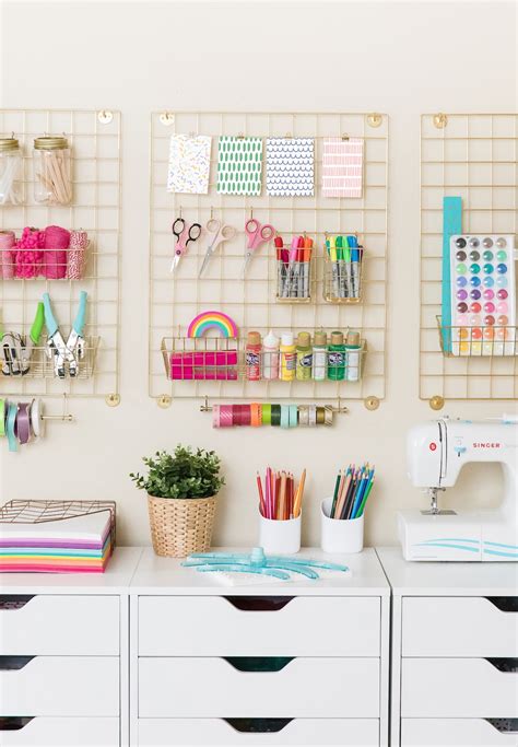 11 Chic Craft Room Design And Décor Ideas