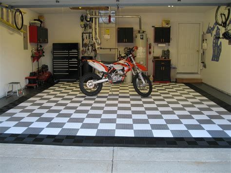 Maybe you would like to learn more about one of these? Paul's Coin Garage Floor Tile with Ribbed Drain Tile ...