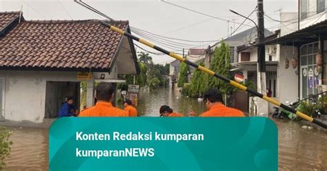 Bekasi Diguyur Hujan Deras Kelurahan Bintara Terendam Banjir Hingga