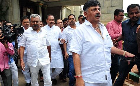 Karnataka Lawmakers Reach Assembly Amid Trust Vote Demand