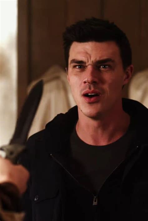 Finn Wittrock A Mainstay Ahs Hunk Made A Triumphant Return In 1984 S Finale Finn Wittrock