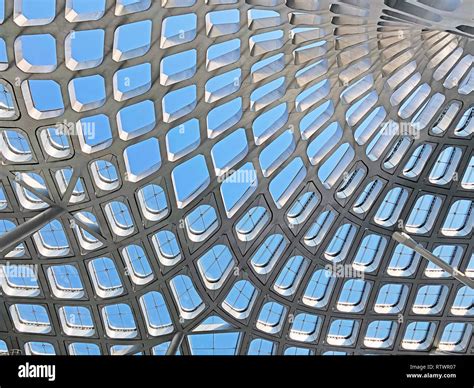 Double Curved Roof Parametric Architecture Of Canopy Stock Photo Alamy